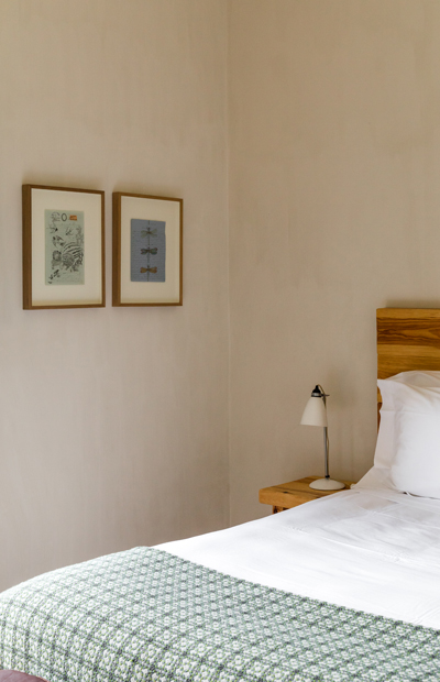guest room decoration